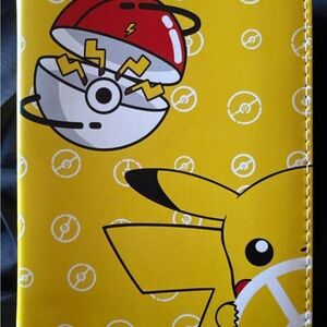 New Yellow Pikachu Pokemon 400 card Binder Holder
